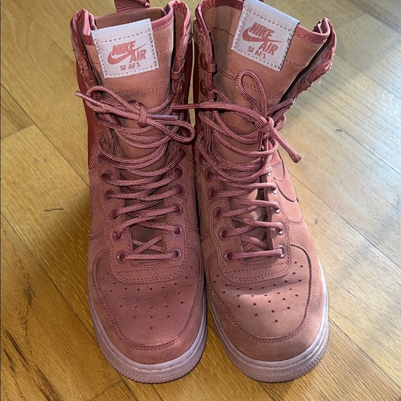 Nike Shoes - Nike Women's High Top Sneakers - Dusty Rose
